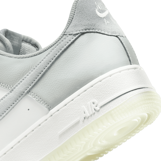 Nike Air Force 1 '07 LV8 "Light Silver" silber 84777 8