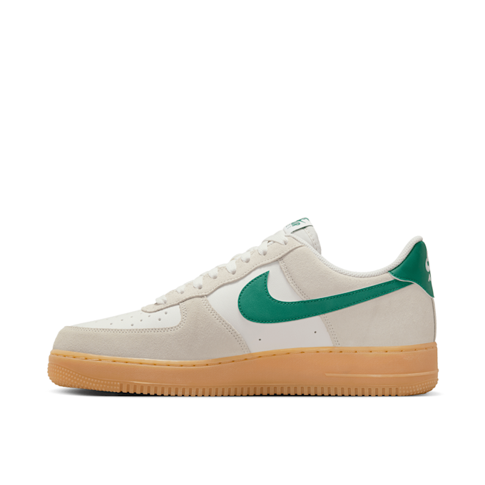 Nike Wmns Air Force 1 '07 LV8 beige 88075 3