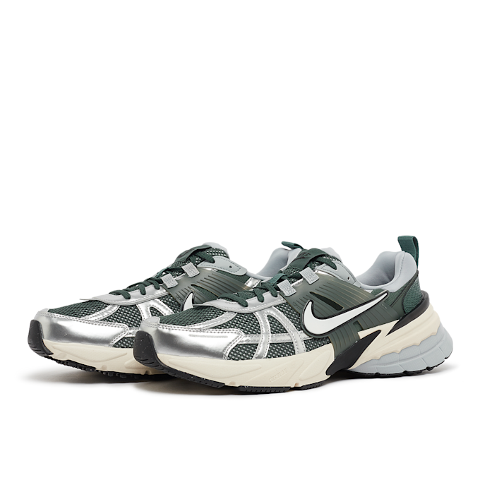 Nike V2K Run grün 86767 1