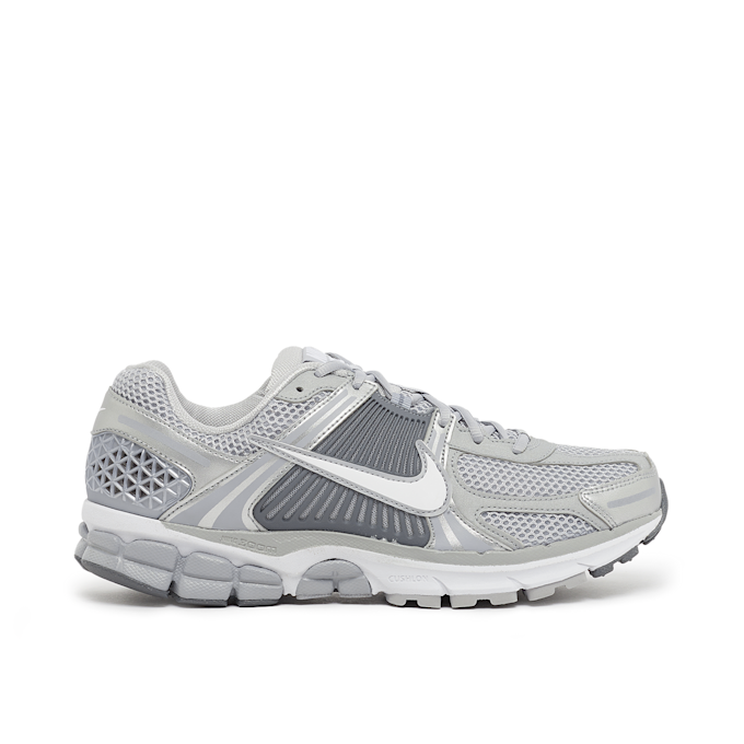 Nike Wmns Zoom Vomero 5 grey 90490 2