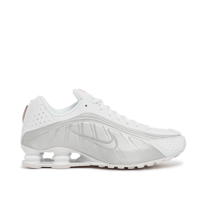 Nike Wmns Shox R4 "White Metallic" white 89356 2