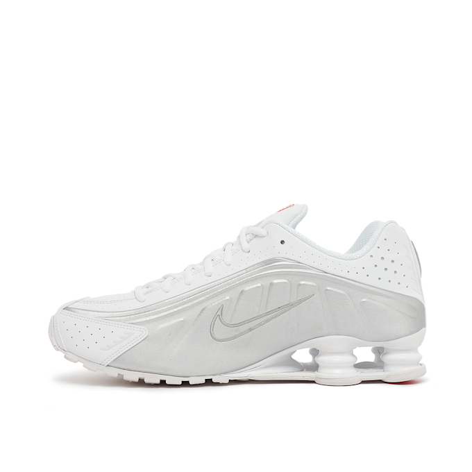 Nike Wmns Shox R4 "White Metallic" white 89356 3