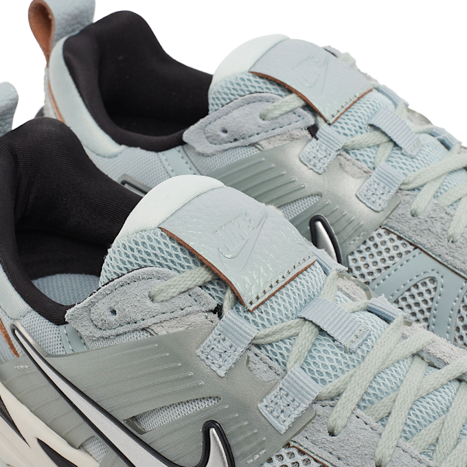 Nike V2K Run "Light Orewood Brown" bleu 84811 6