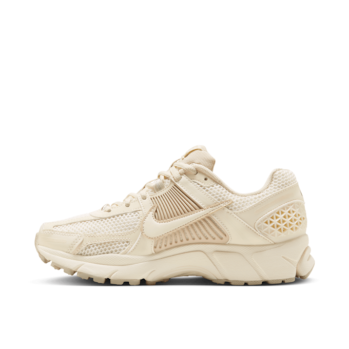 Nike Wmns Zoom Vomero 5 "Sail" beige 86772 3