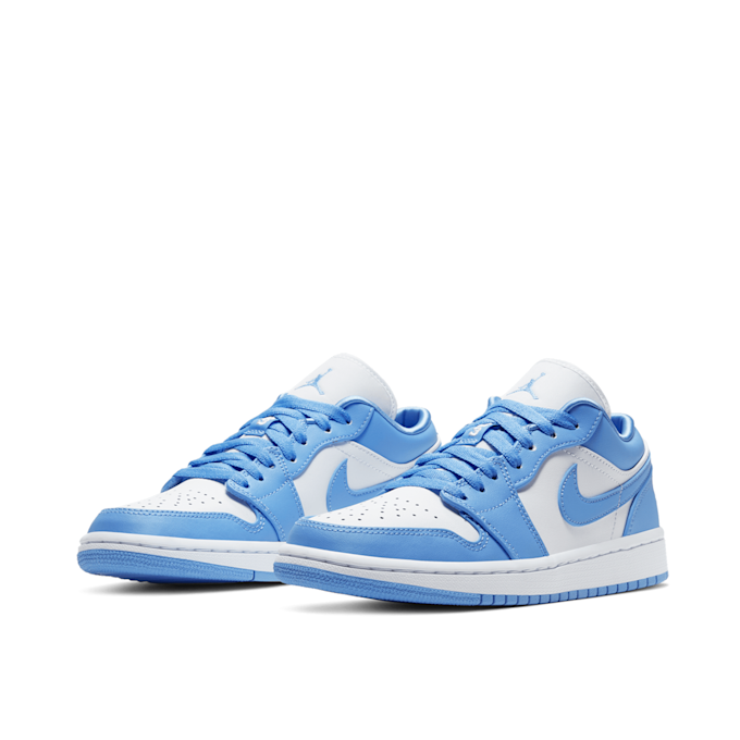 Jordan Wmns Air Jordan 1 Low "UNC" bleu 86775 1