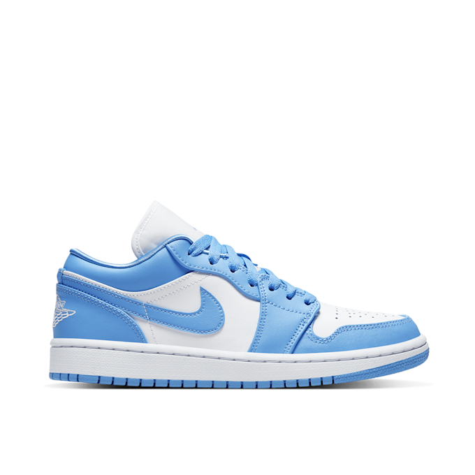 Jordan Wmns Air Jordan 1 Low "UNC" bleu 86775 2