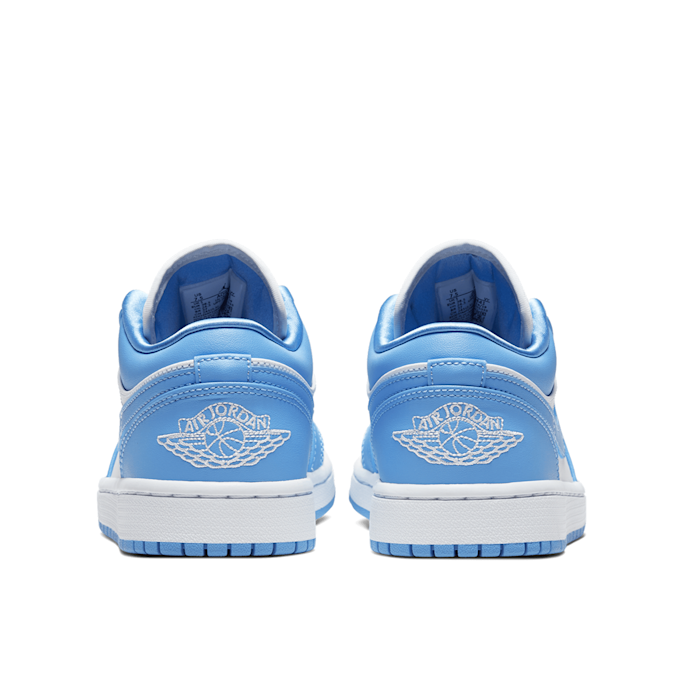 Jordan Wmns Air Jordan 1 Low "UNC" bleu 86775 5