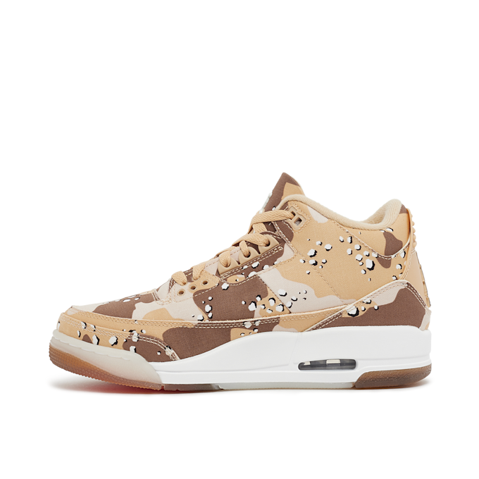 Jordan Wmns Air Jordan 3 Retro "Desert Camo" beige 89547 3