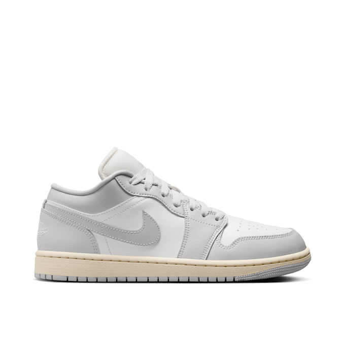 Jordan Wmns Air Jordan 1 Low "Neutral Grey" grau 88091 2