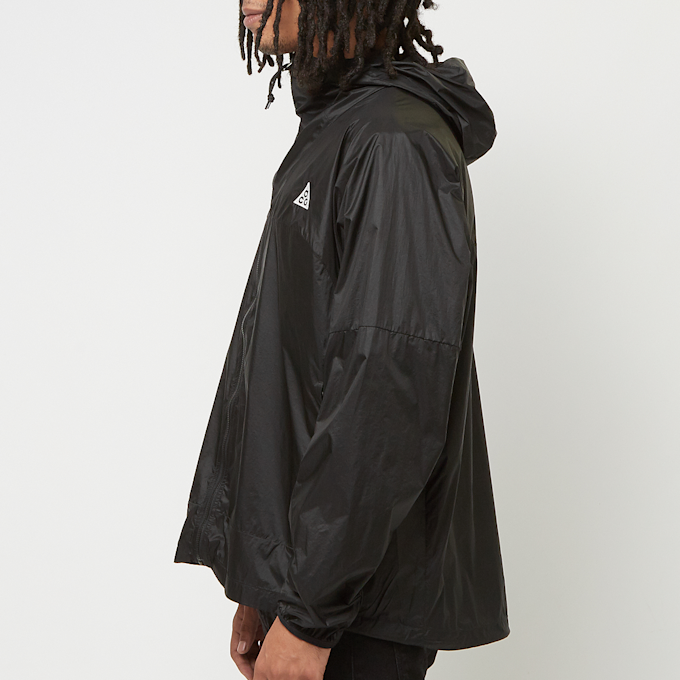 Nike ACG Cinder Cone Windproof Jacket black 90646 3