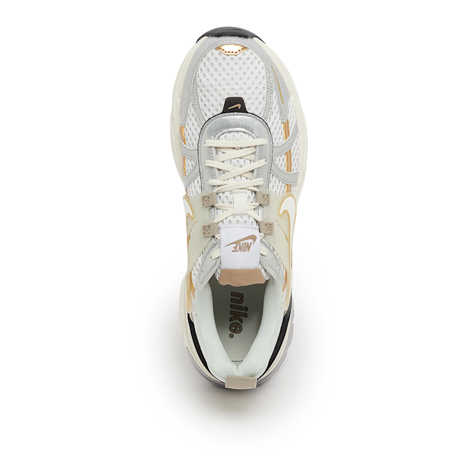 Nike V2K Run "Khaki Metallic Silver" zilver 86790 4