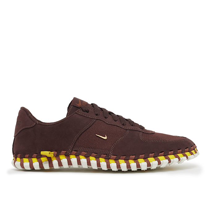 Nike x Jacquemus Force 1 Force 1 Low LX "Earth" brun 88100 2