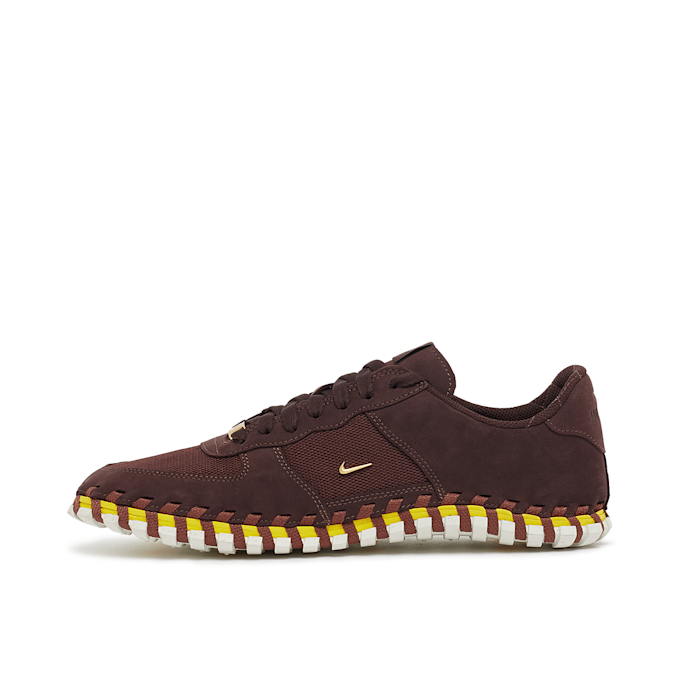 Nike x Jacquemus Wmns Force 1 Low Lx Sp braun 84855 3