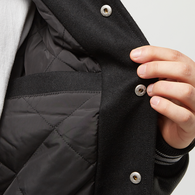 Pleasures x N.E.R.D. Varsity Jacket schwarz 86822 9