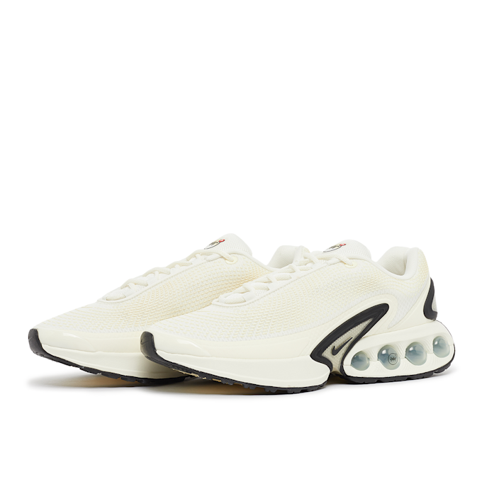 Nike Air Max Dn “Sail” weiß 84929 1
