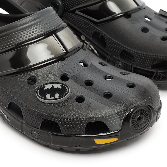 Crocs Batman Batmobile CLS CLG noir 84935 5