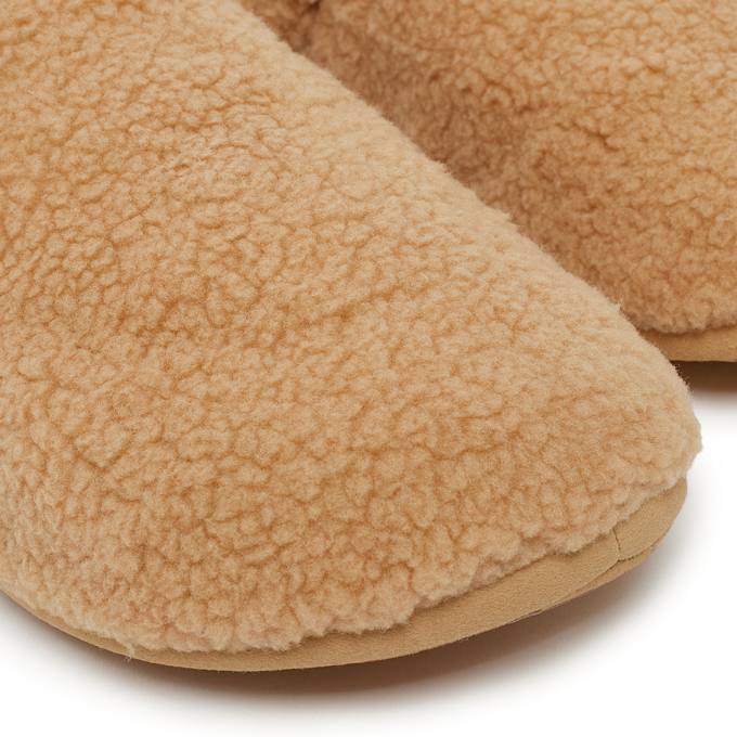Crocs Classic Cozzzy Slipper beige 86849 6