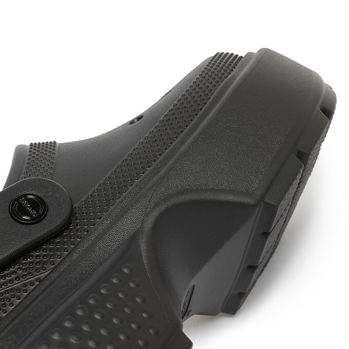 Crocs Stomp Clog noir 86848 7