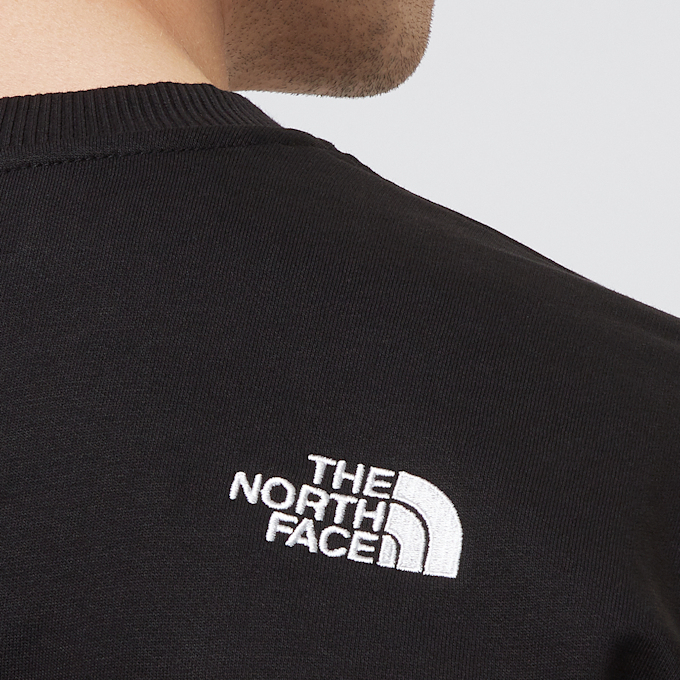 The North Face Essential Crew noir 86896 6