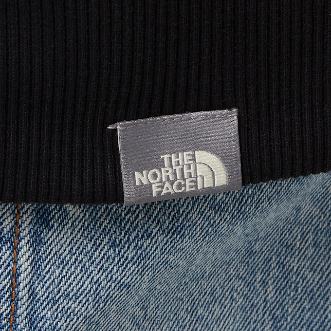 The North Face Essential Crew schwarz 86896 7