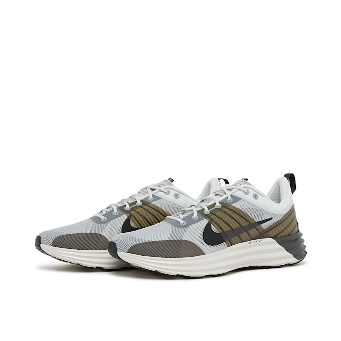Nike Wmns Lunar Roam grau 86906 1