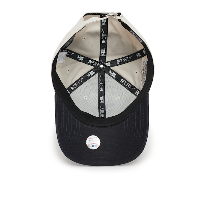 New Era World Series 9Forty New York Yankees beige 90674 4