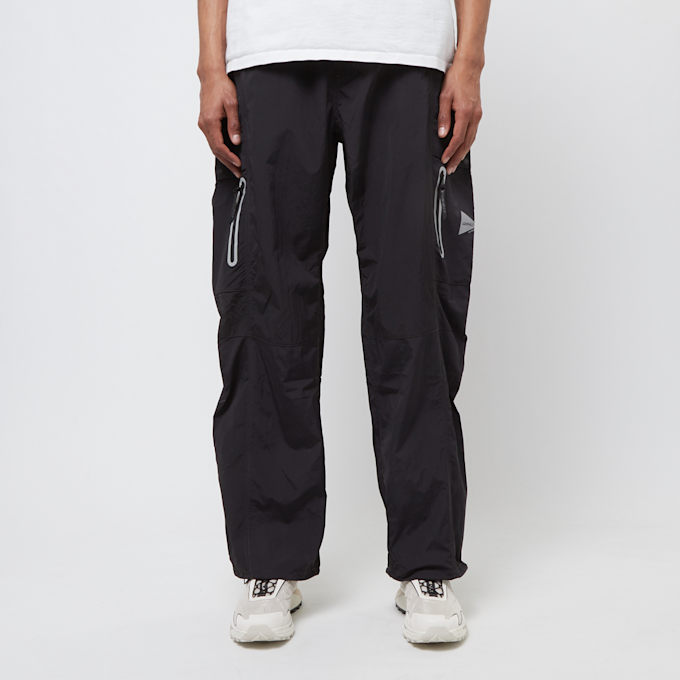 Gramicci x And Wander Patchwork Wind Pant schwarz 89050 2