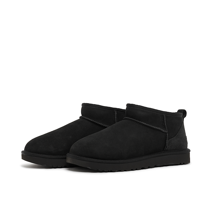 UGG Wmns Classic Ultra Mini noir 85916 1