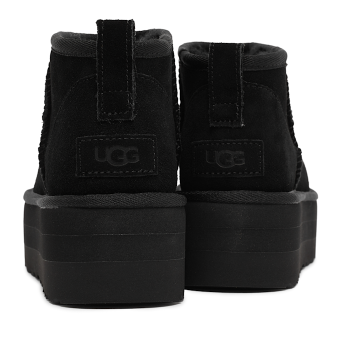 UGG Wmns Classic Ultra Mini Platform noir 89294 5