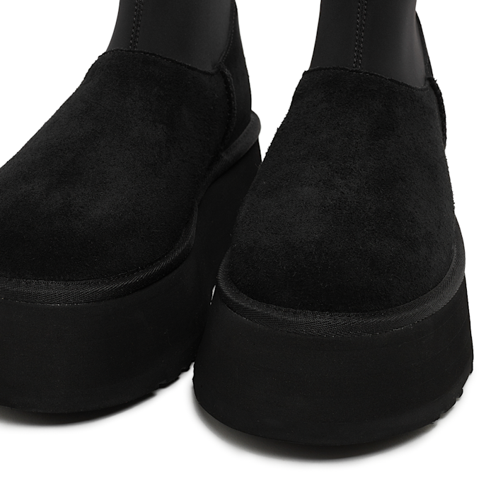 UGG Wmns Classic Mini Dipper schwarz 85915 5
