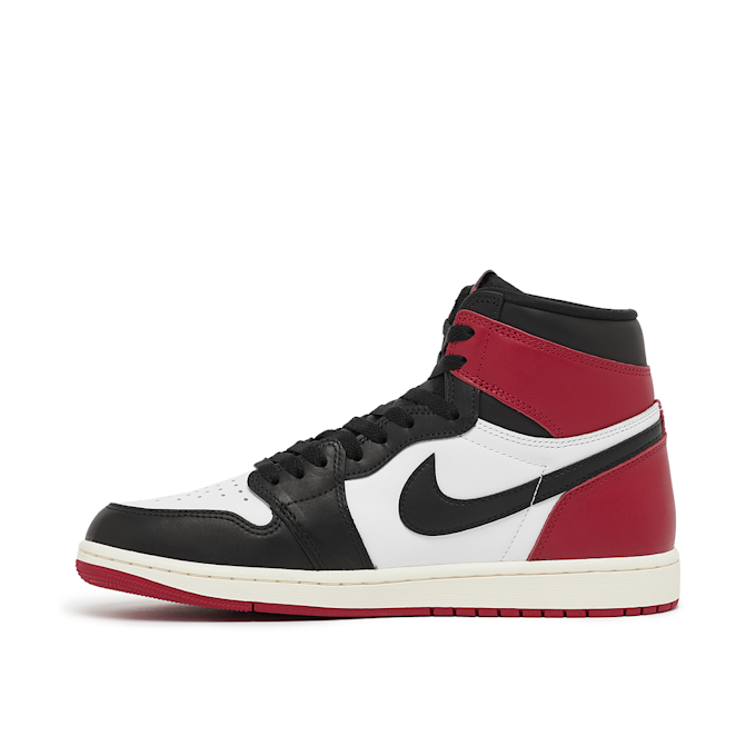 Jordan Wmns Air Jordan 1 Retro High OG "Black Toe Reimagined" zwart 92664 3