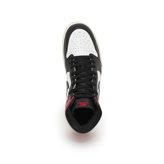 Jordan Wmns Air Jordan 1 Retro High OG "Black Toe Reimagined" zwart 92664 4