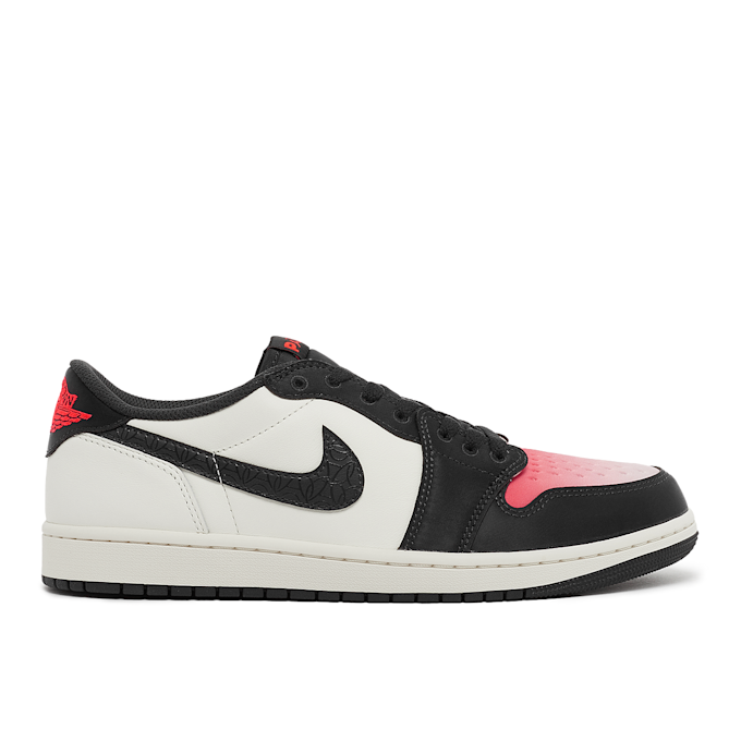 Jordan x PSG Air Jordan 1 Low OG "Pink Oxford" black 85133 2