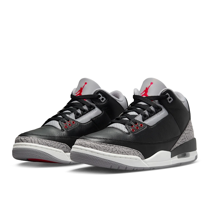 Jordan Air Jordan 3 Retro OG "Black Cement" grijs 86406 1