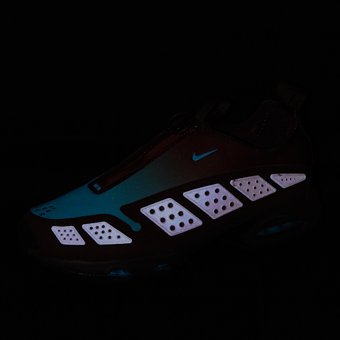 Nike Air Max SNDR "Burgundy Crush Baltic Blue" brown 88826 8