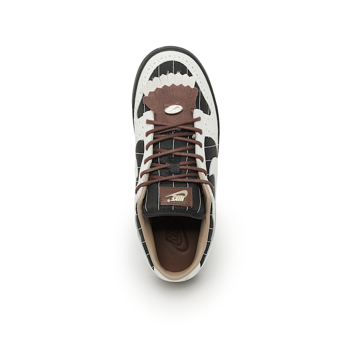 Nike Wmns Dunk Low LX "Brogue Pinstripe" schwarz 88221 4
