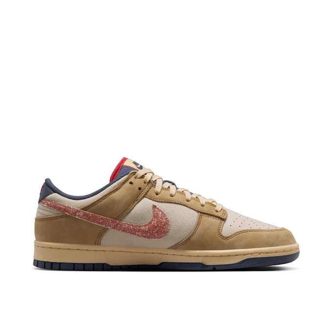 Nike Wmns Dunk Low "Wheat Sanddrift" beige 85180 2
