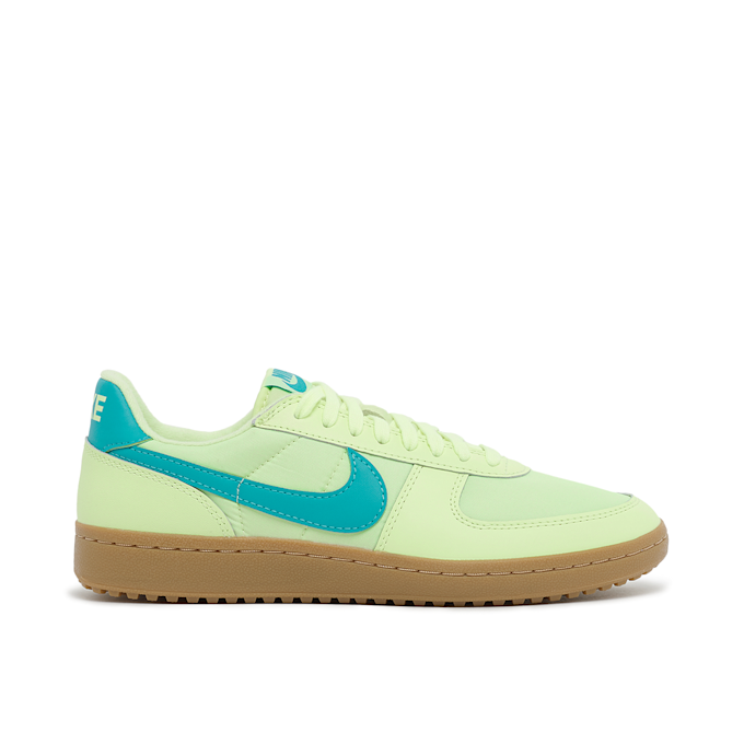 Nike Wmns Field General 82 SP "Light Volt" green 88245 2