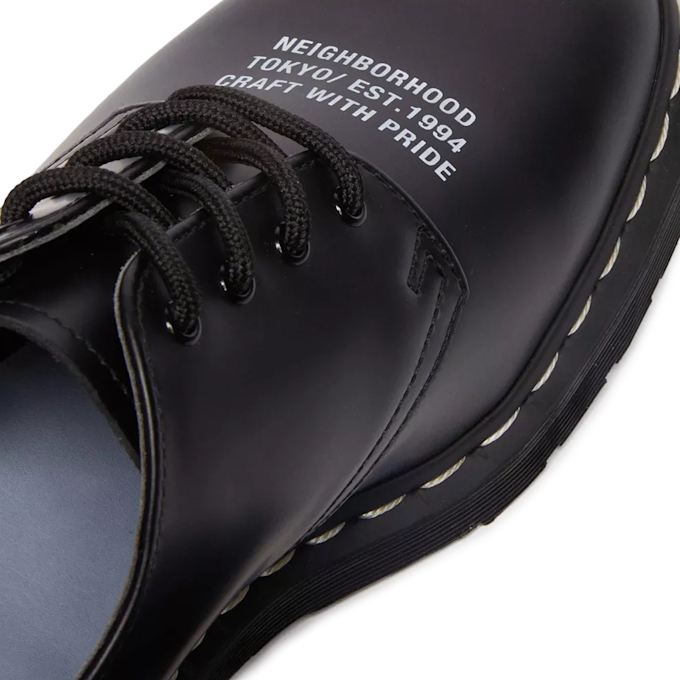 Dr. Martens x Neighborhood Smiths Smooth noir 85240 5