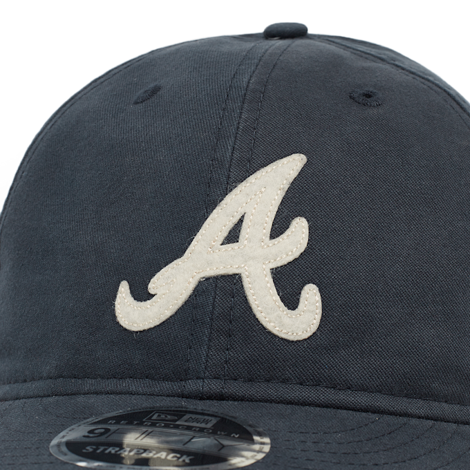 New Era Atlanta Braves Canvas Felt Logo Cap blauw 90965 4