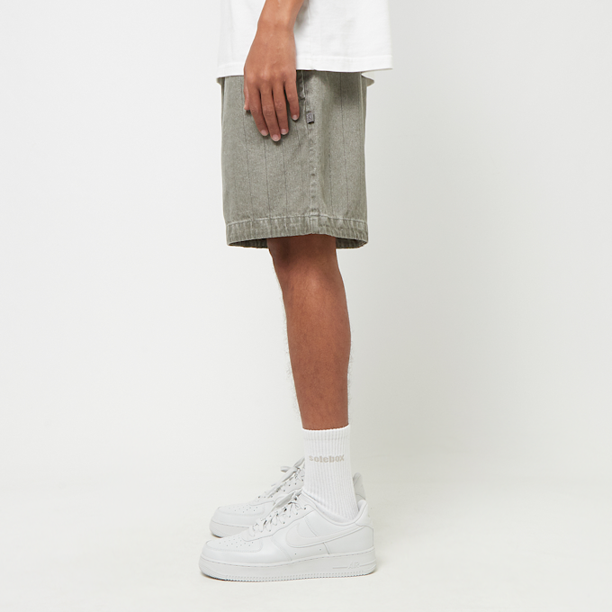 Jordan x A Ma Maniére Short grau 89671 3