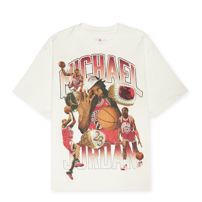 Jordan Flight Essentials Oversized Tee beige 86311 1