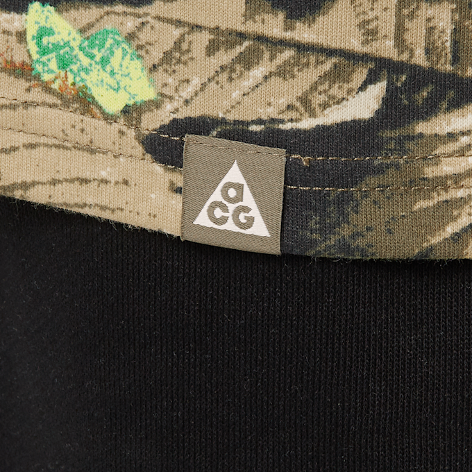 Nike ACG Camo Dri-Fit T-Shirt vert 86314 6