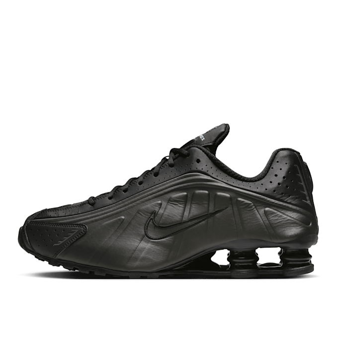 Nike Shox R4 "Black Crimson" schwarz 86548 3
