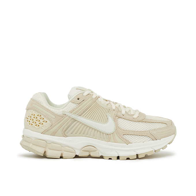 Nike Wmns Zoom Vomero 5 "Beach" beige 88685 2