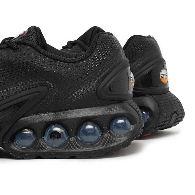 Nike Wmns Air Max Dn "Black Metallic" black 89353 5