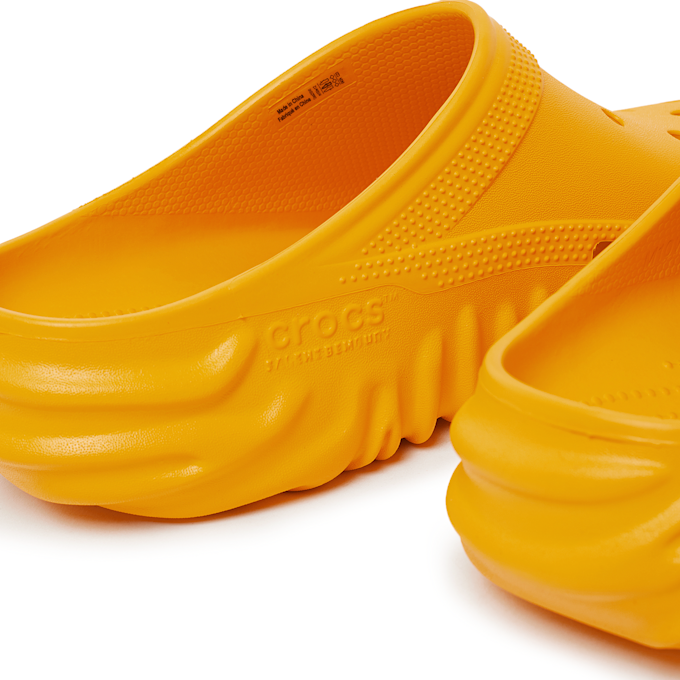 Crocs x Salehe Bembury Saru Clog gelb 88318 7