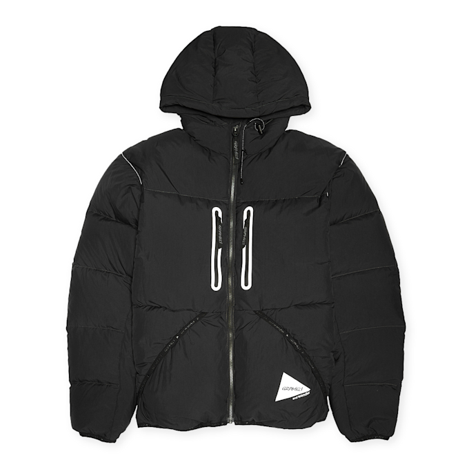 Gramicci x And Wander Down Jacket zwart 88339 1