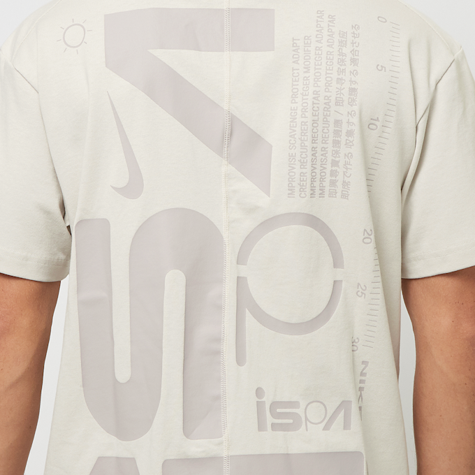 Nike NRG Ispa Short Sleeve T-Shirt beige 87154 5
