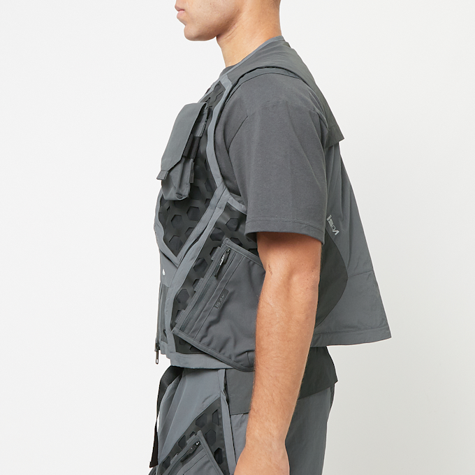 Nike NRG Ispa Mille Vest grey 88346 3